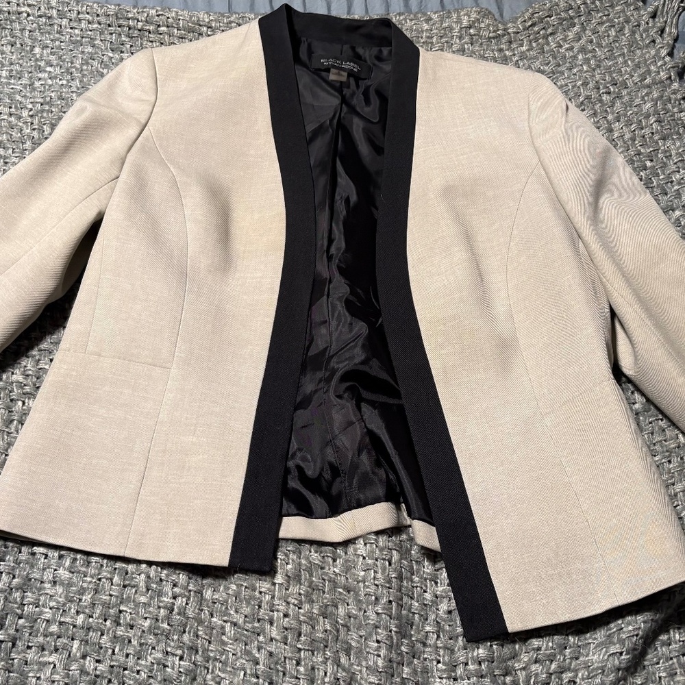 Evan Picone Cream Blazer with Black Trim